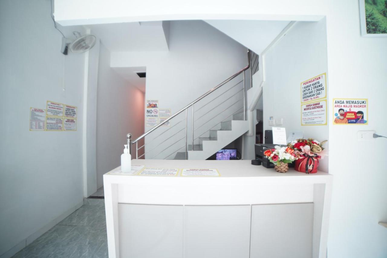 ميدان Oyo 90830 Multatuli Guest House المظهر الخارجي الصورة
