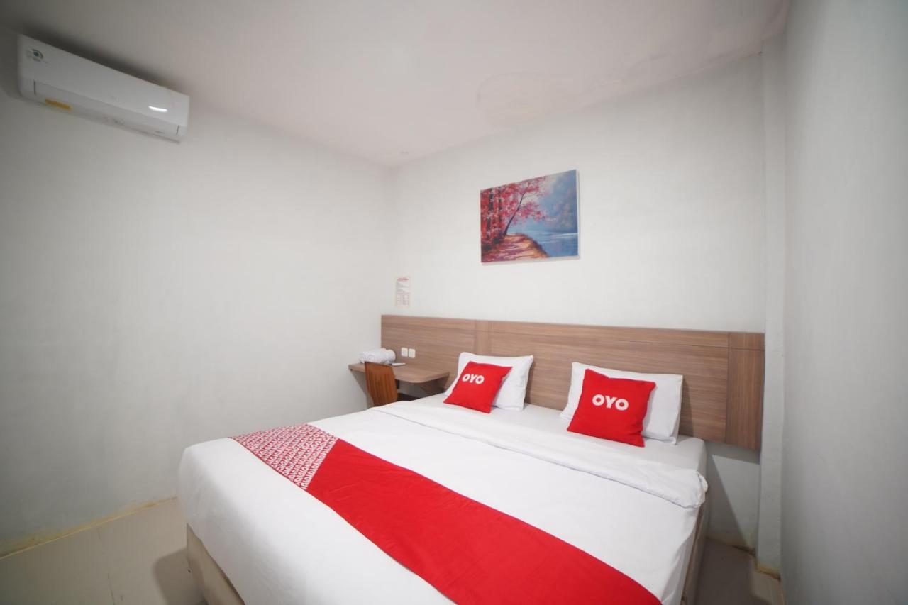 ميدان Oyo 90830 Multatuli Guest House المظهر الخارجي الصورة